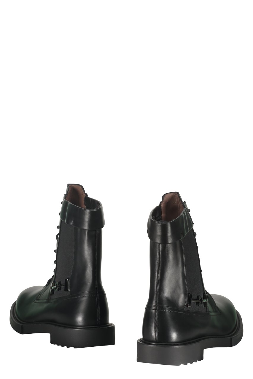 Ferragamo Lace-up ankle boots Zwart