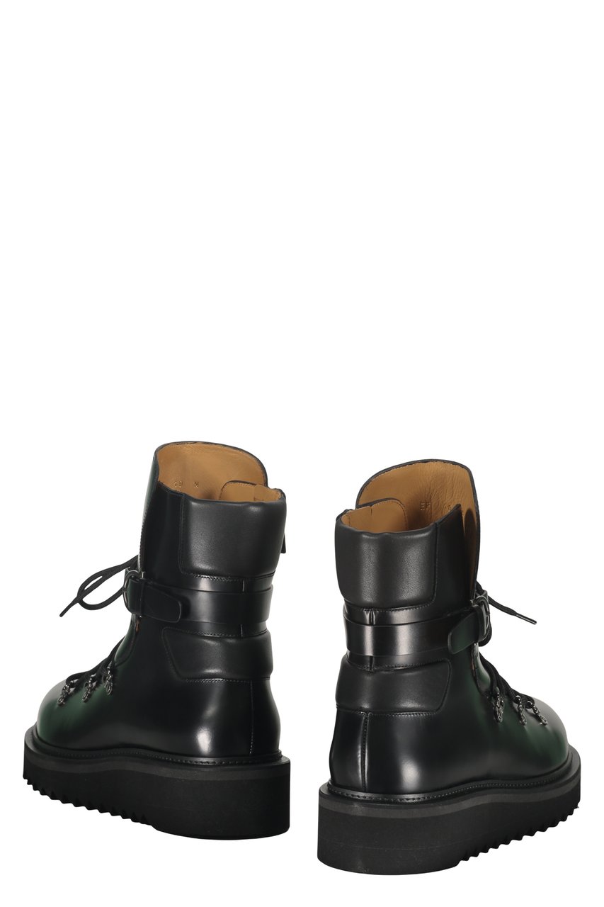 Ferragamo Leather lace-up boots Zwart