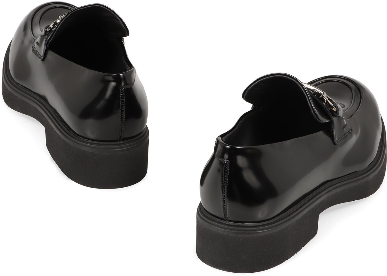 Ferragamo Fiorello Leather loafers Zwart