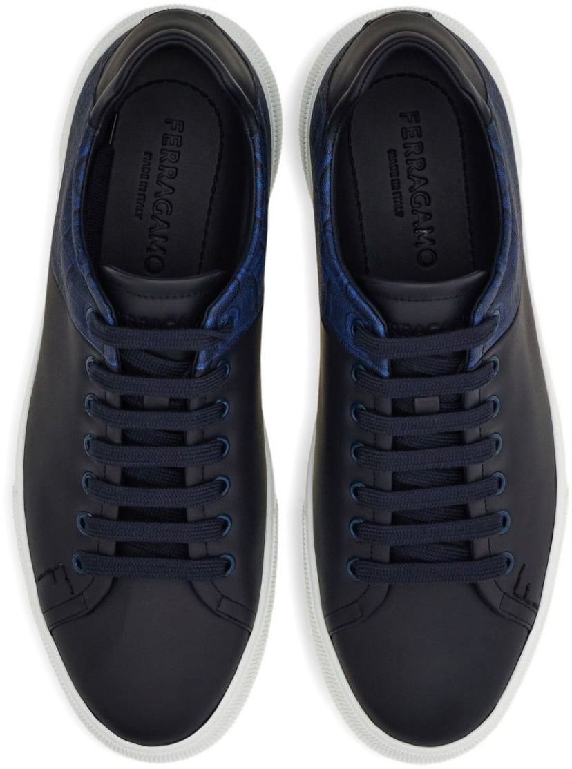 Ferragamo Sneakers Blue Blauw