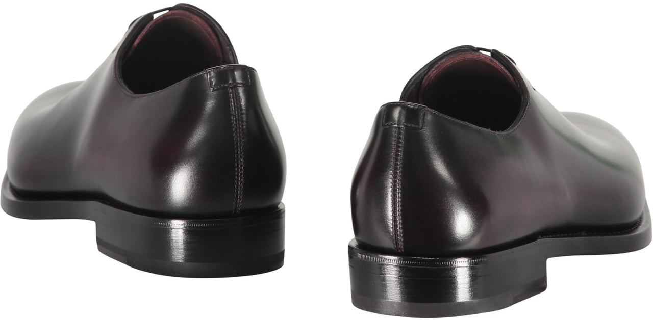 Ferragamo Smooth leather lace-up shoes Rood