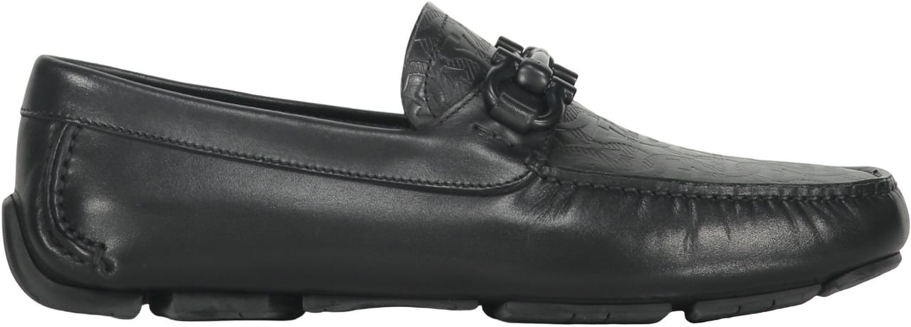 Ferragamo Leather loafers Zwart