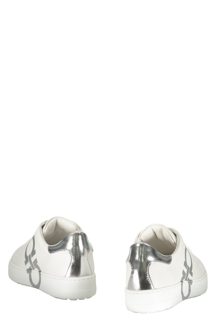 Ferragamo Leather low-top sneakers Wit