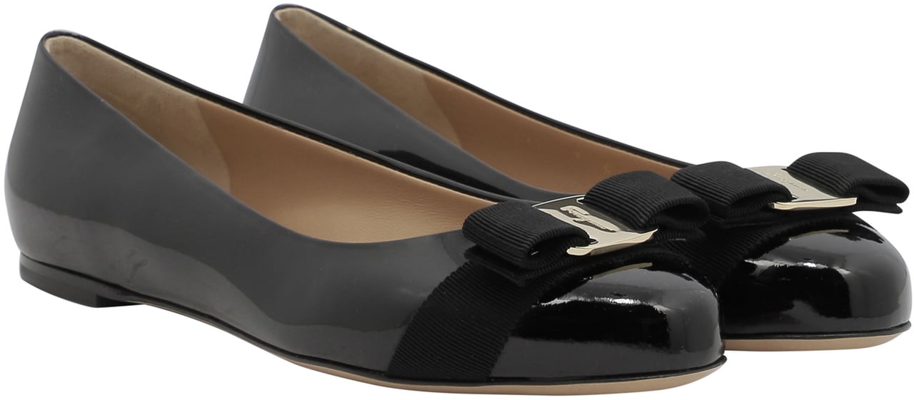 Ferragamo Ballerinas Zwart