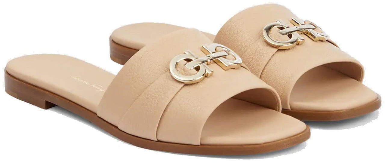 Ferragamo Salvatore Ferragamo Leather Sandals Beige