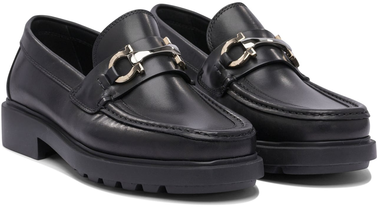 Ferragamo Loafers & Slippers Zwart