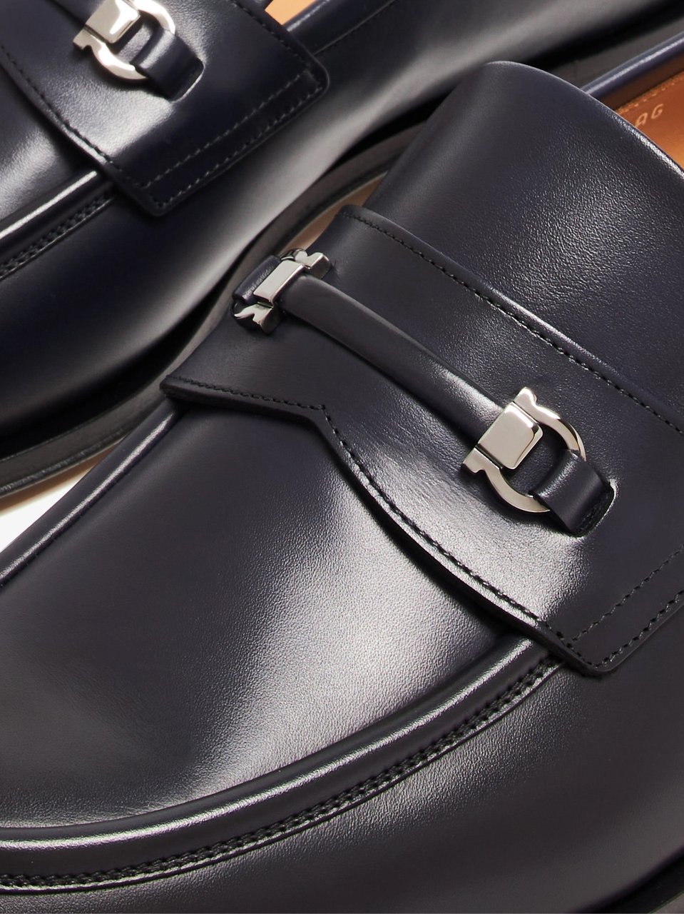 Ferragamo Desmond Gancini Loafers Blauw