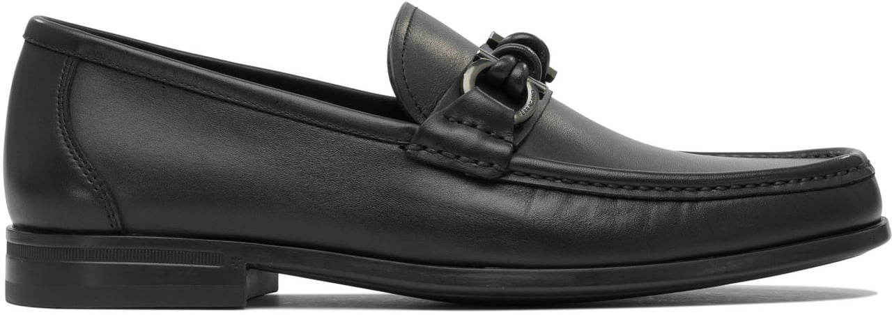 Ferragamo Loafers & Slippers Zwart