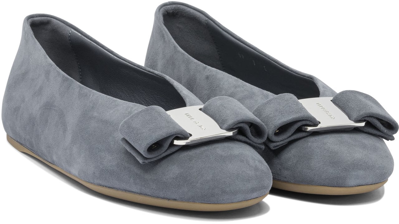Ferragamo Ballerinas Grijs