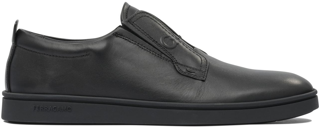 Ferragamo Loafers & Slippers Zwart