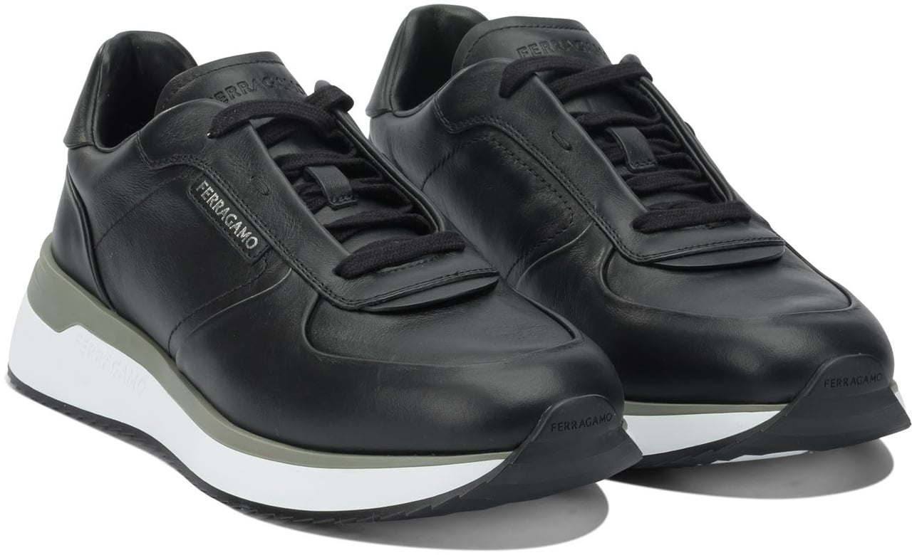 Ferragamo Sneakers & Slip-On Zwart