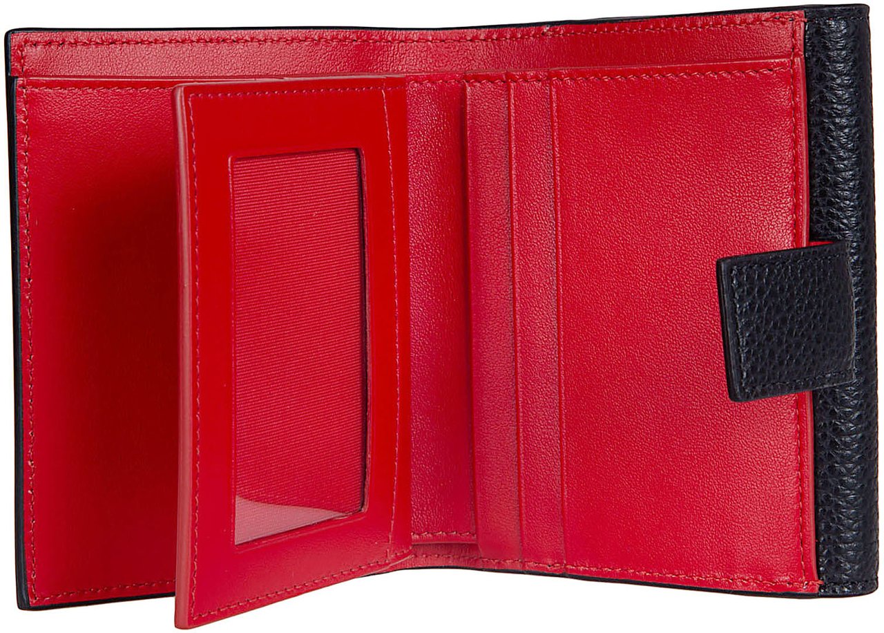 Ferragamo Pebbled Calf Leather Wallet with Double Gancini Buckle Zwart