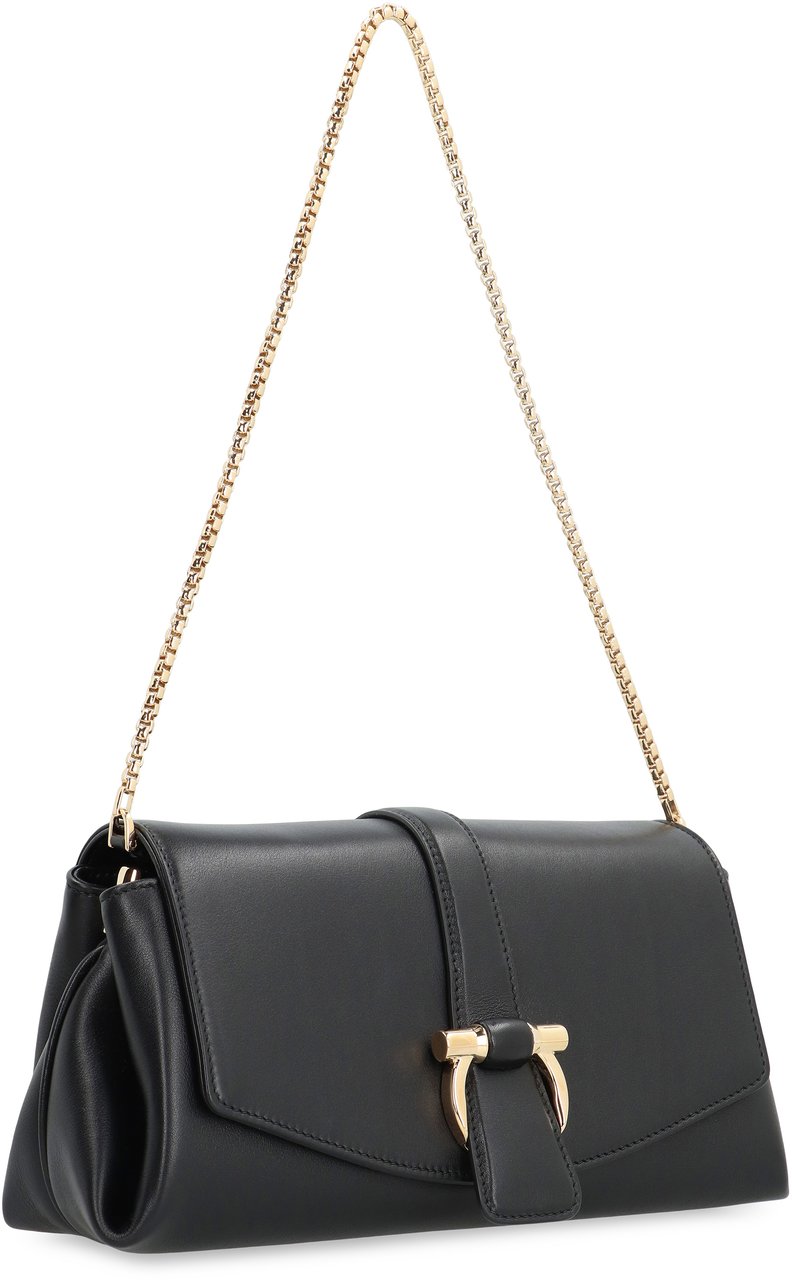 Ferragamo Leather crossbody bag Zwart