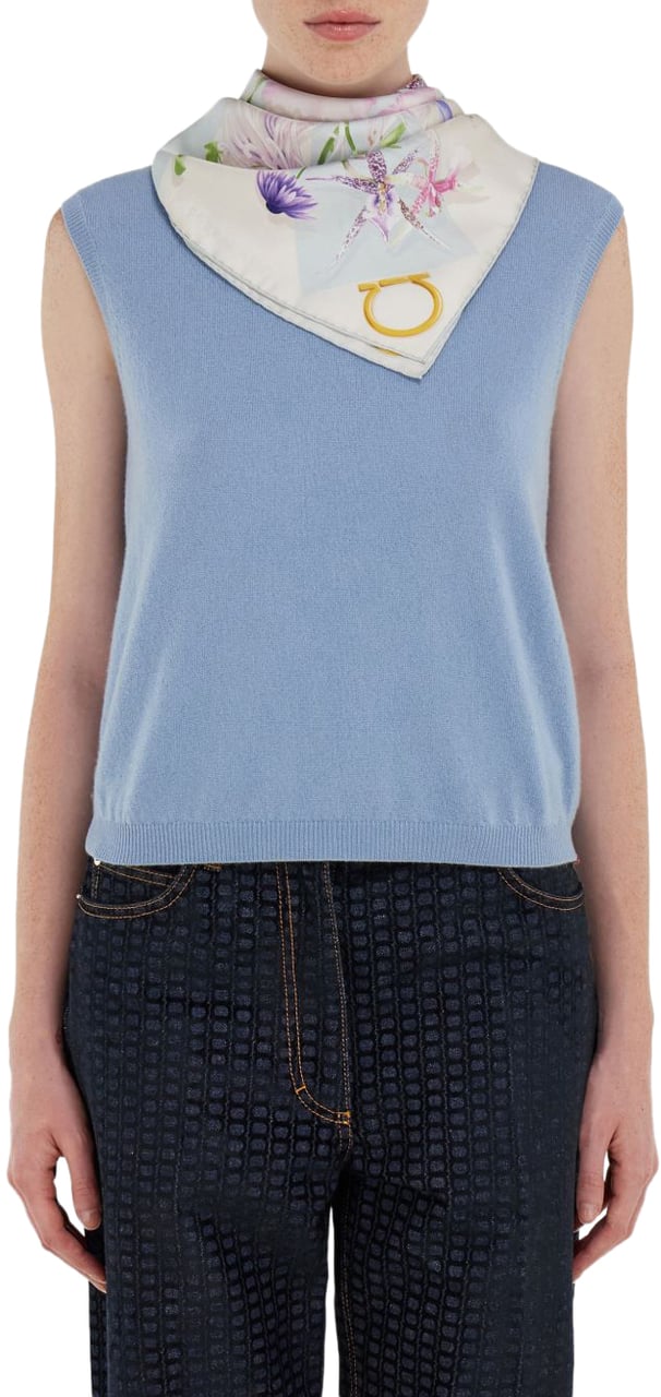 Ferragamo Scarfs Clear Blue Blauw