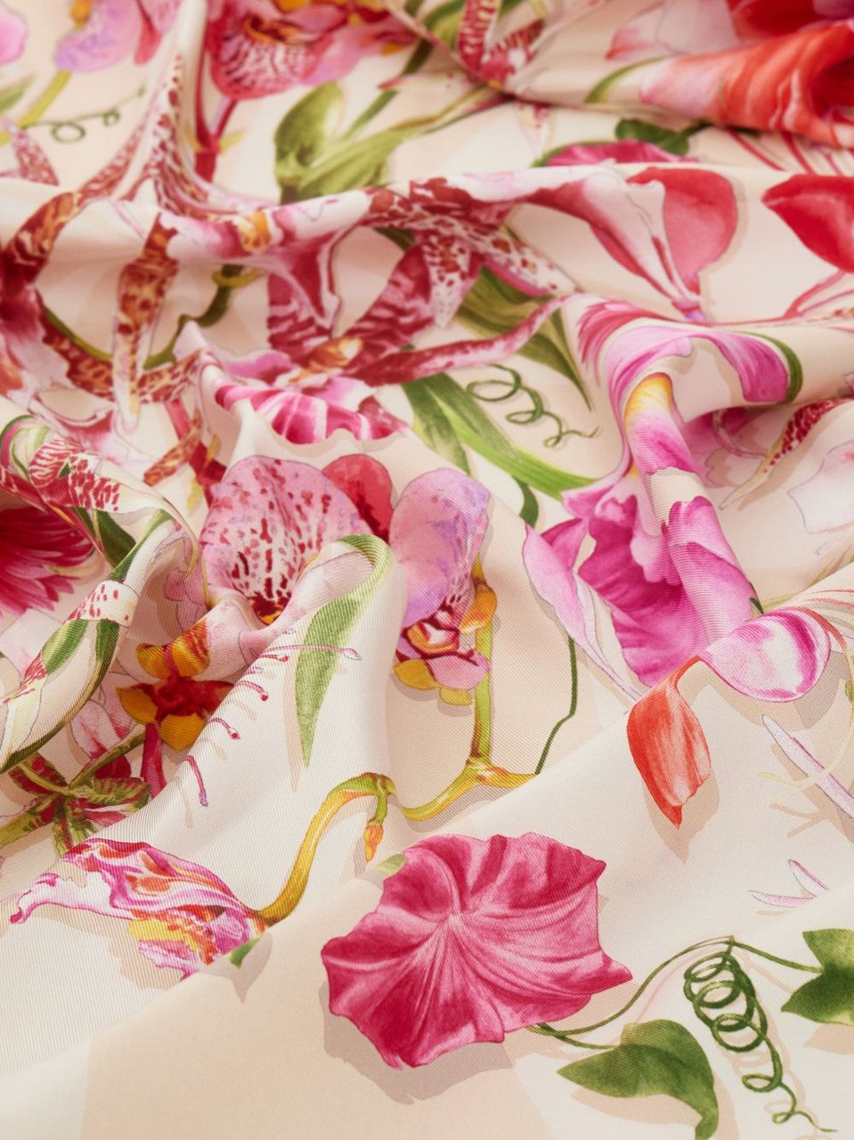 Ferragamo Scarfs Pink Roze