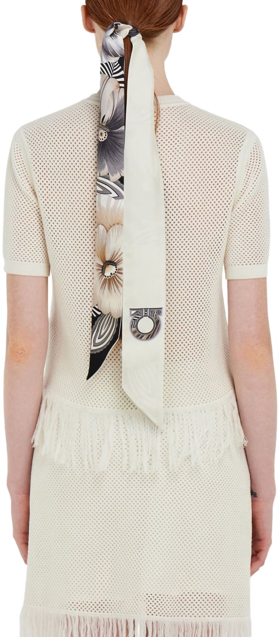 Ferragamo Scarfs Ivory Wit