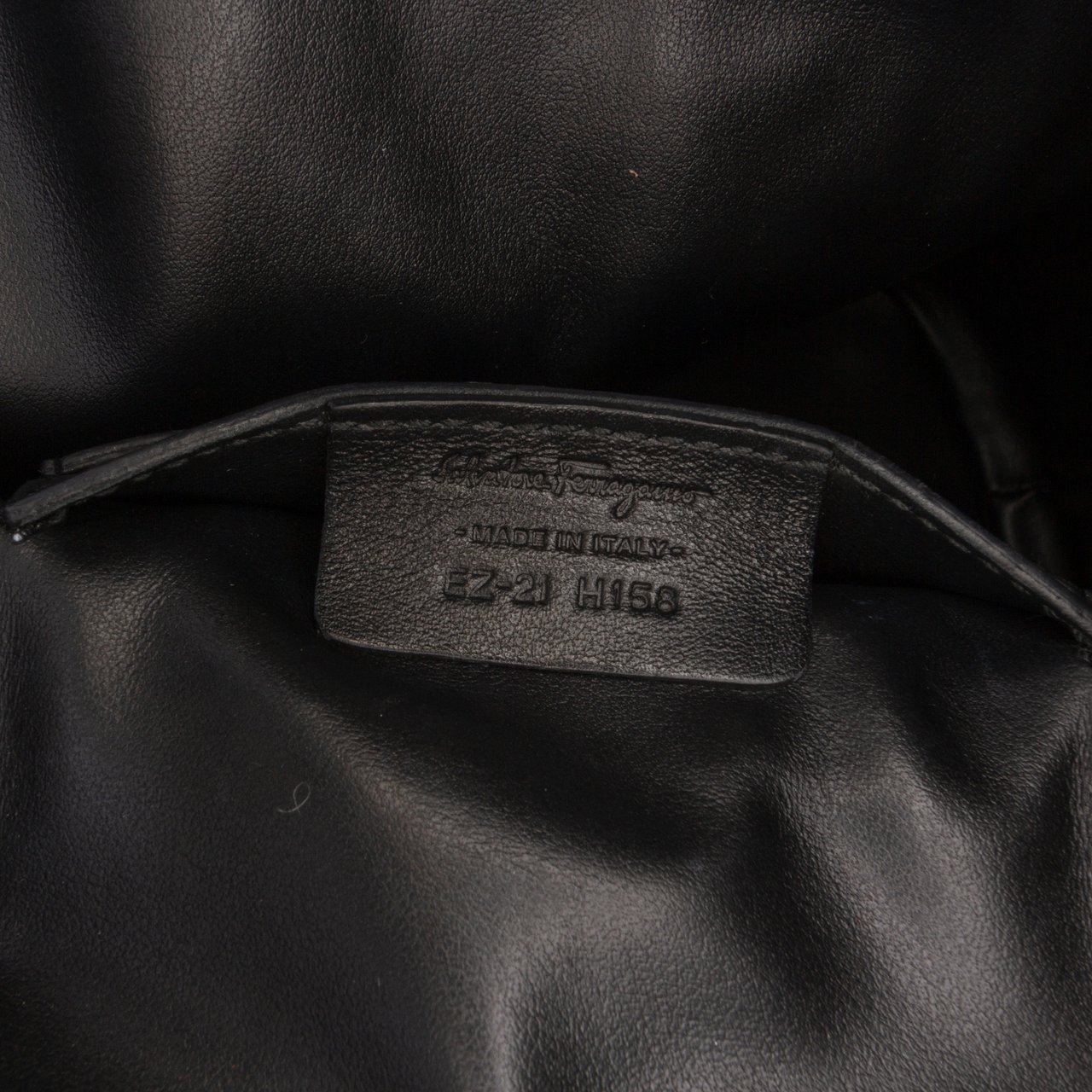 Ferragamo Small Quilted Leather Double Gancini Backpack Zwart