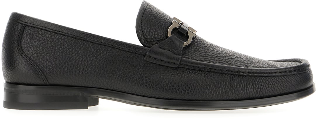 Ferragamo Ferragamo Black leather Grandioso loafers Zwart