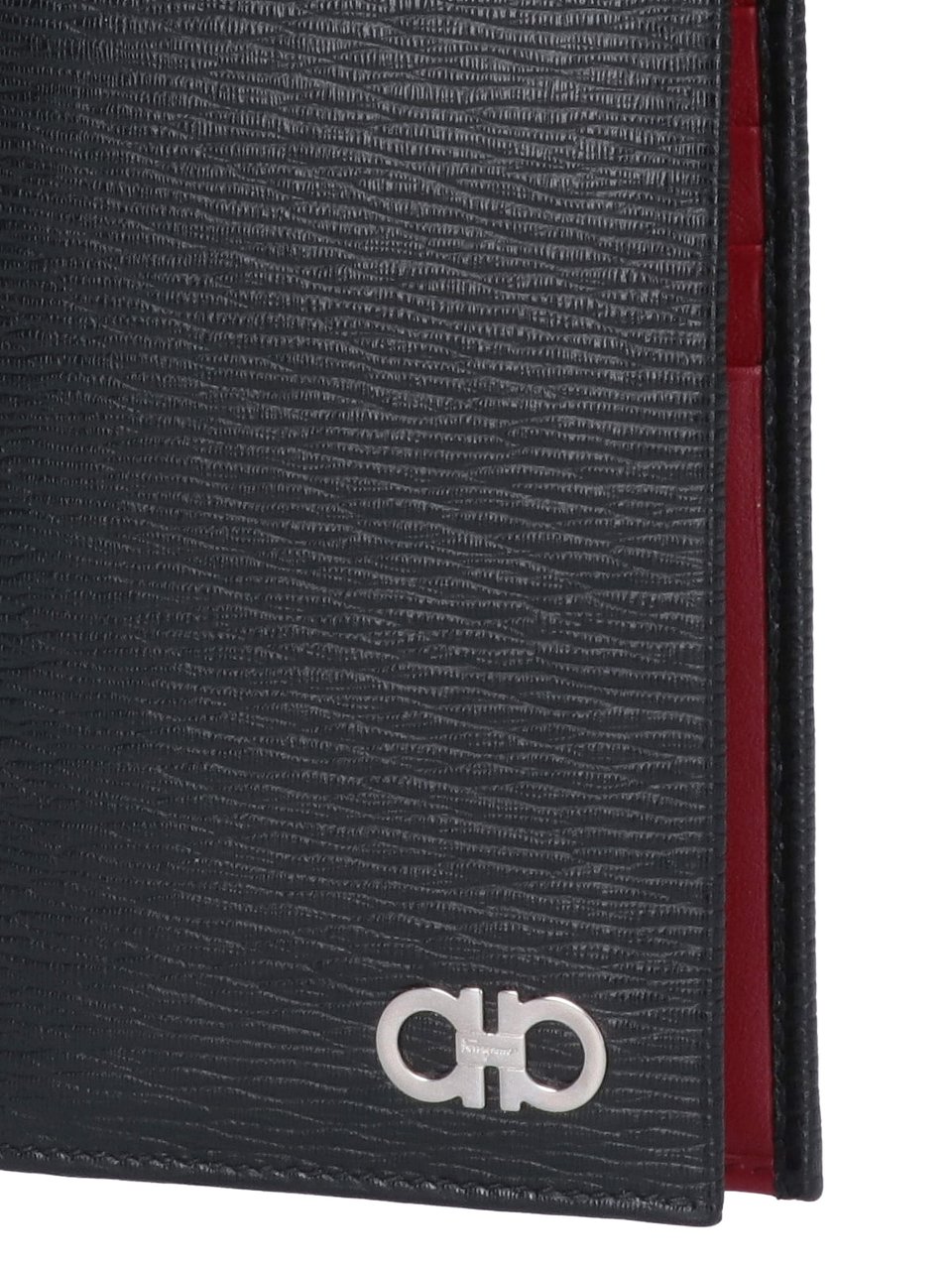 Ferragamo Black Organizer Gancini Pebbled Leather Wallet Zwart