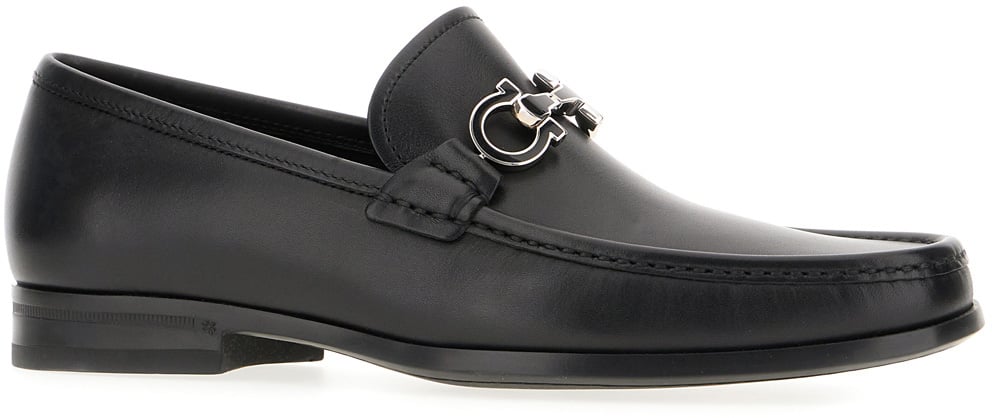 Ferragamo Ferragamo Black leather Chris loafers Zwart