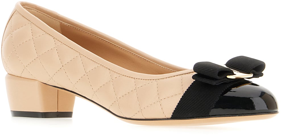 Ferragamo Ferragamo Two-tone nappa leather Vara pumps Divers