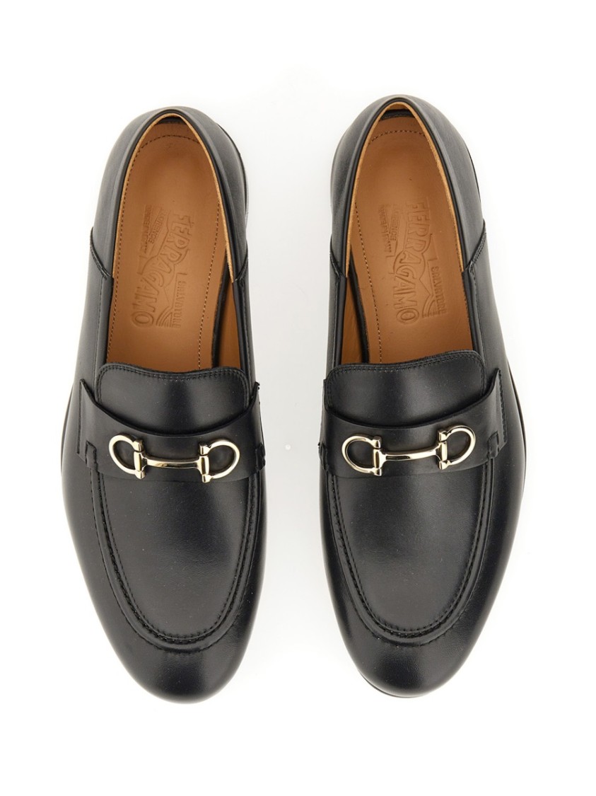 Ferragamo Gancini Moccasin Mule Zwart