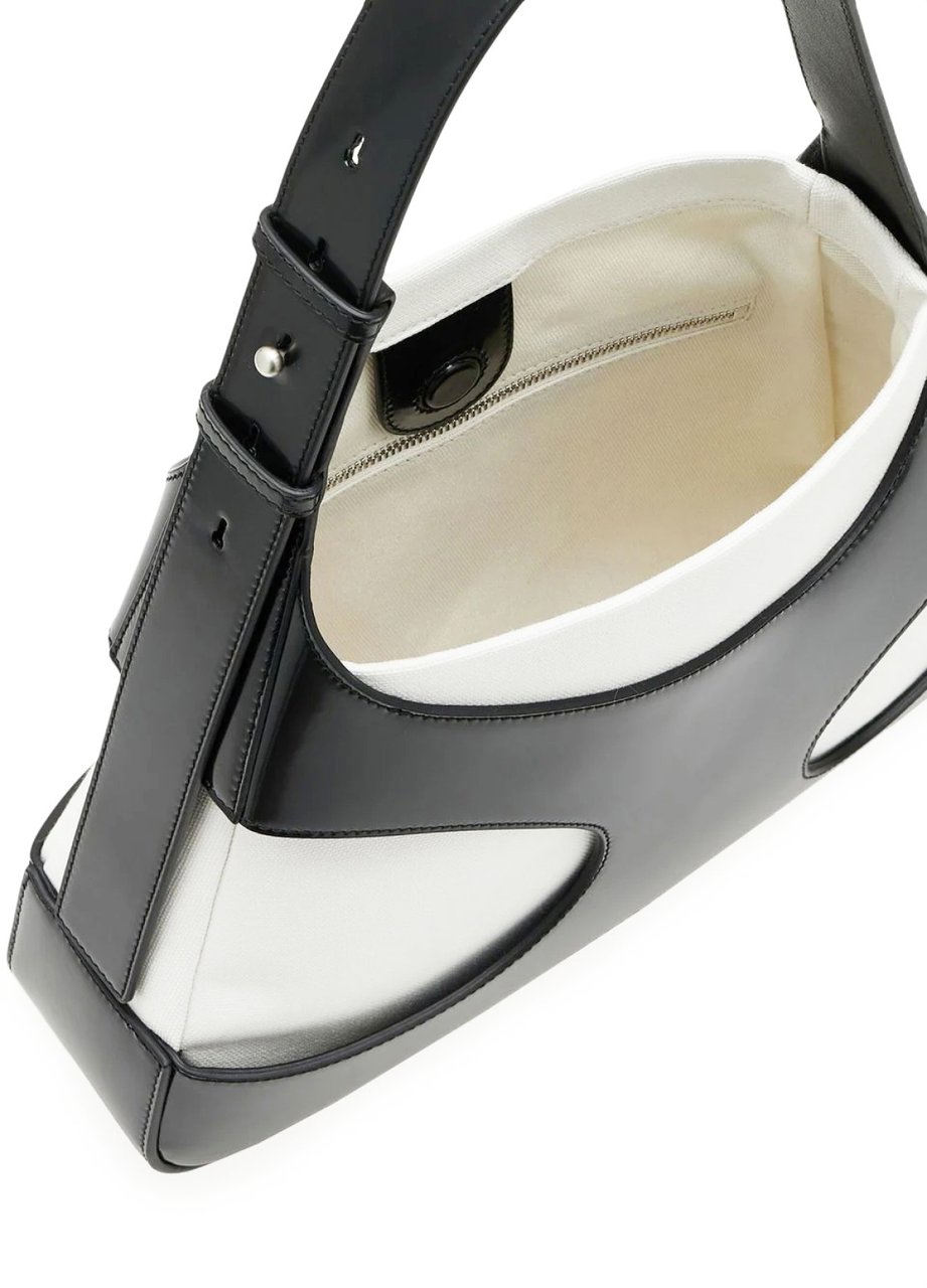 Ferragamo Cut Out Detail Shoulder Bag Zwart