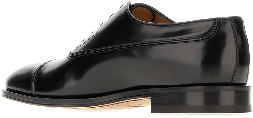 Ferragamo Ferragamo Black leather lace-up shoes Zwart