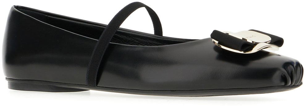 Ferragamo Ferragamo Black nappa leather Zina ballerinas Zwart