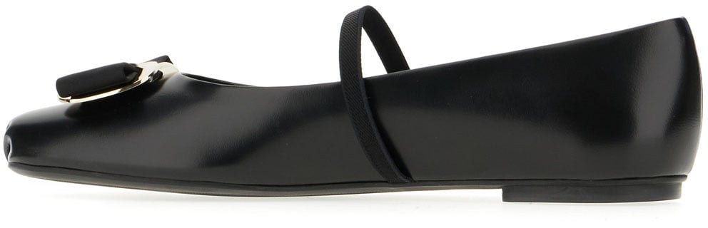 Ferragamo Ferragamo Black nappa leather Zina ballerinas Zwart