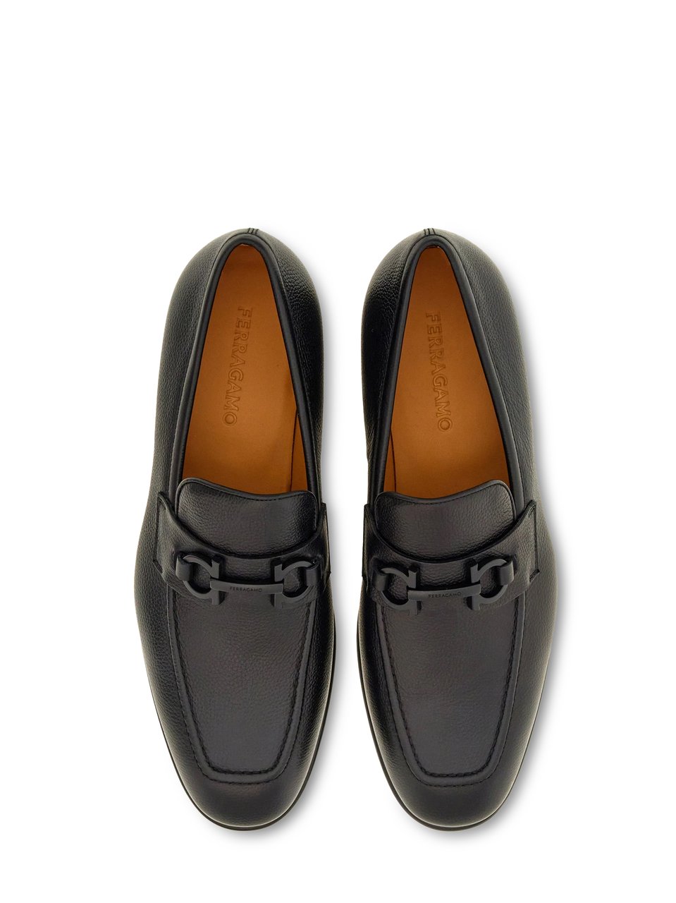 Ferragamo Sleek Leather Loafers with Decorative Strap Zwart
