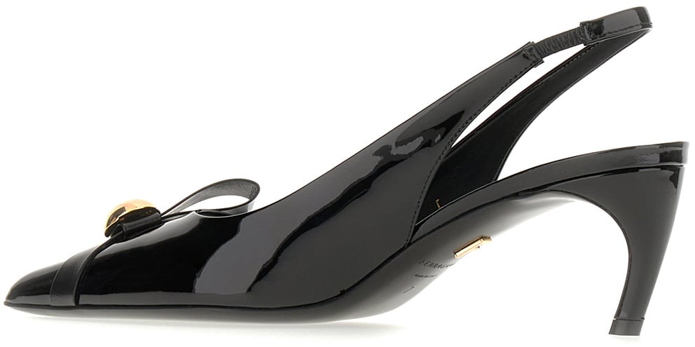 Ferragamo Ferragamo Black leather pumps Zwart