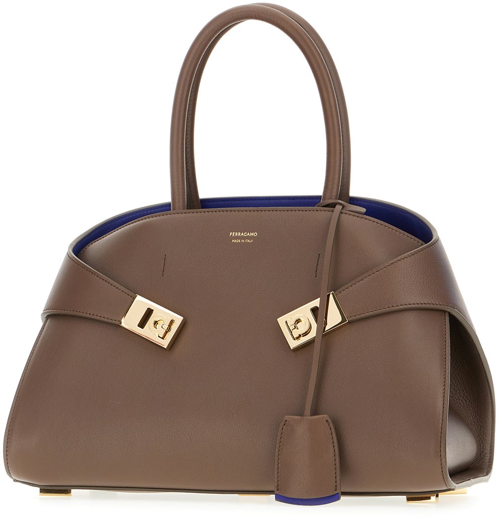 Ferragamo Ferragamo Chocolate leather small Hug handbag Bruin