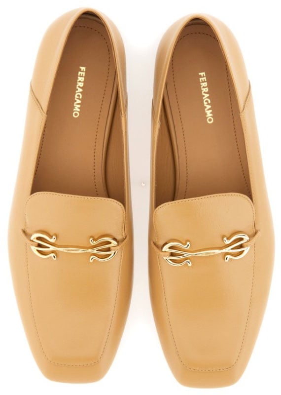 Ferragamo "Louis" Loafer Neutraal