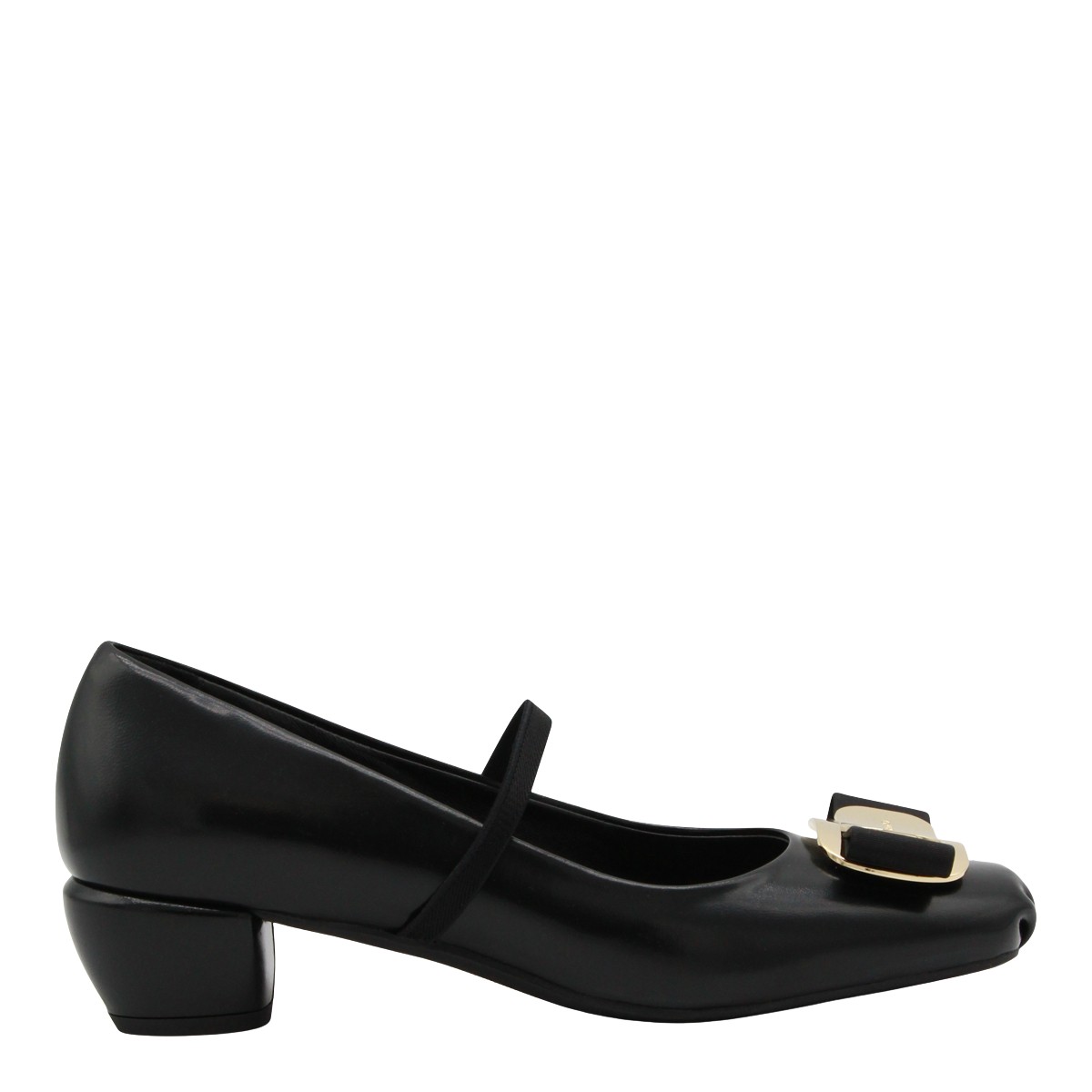 Ferragamo Black Pumps with Gold-tone Buckle Zwart