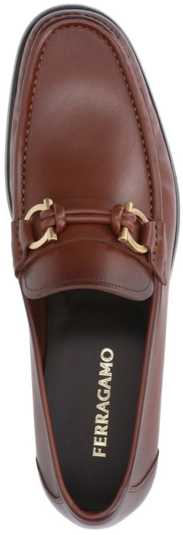 Ferragamo Sleek Leather Loafers With Gold-Tone Detailing Bruin
