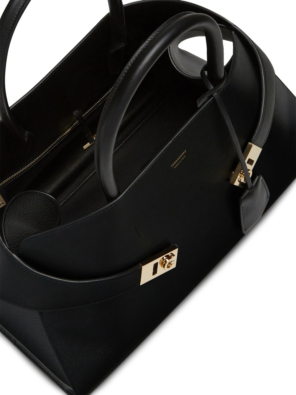Ferragamo Neutrals Bag with Siena Fabric Lining Zwart