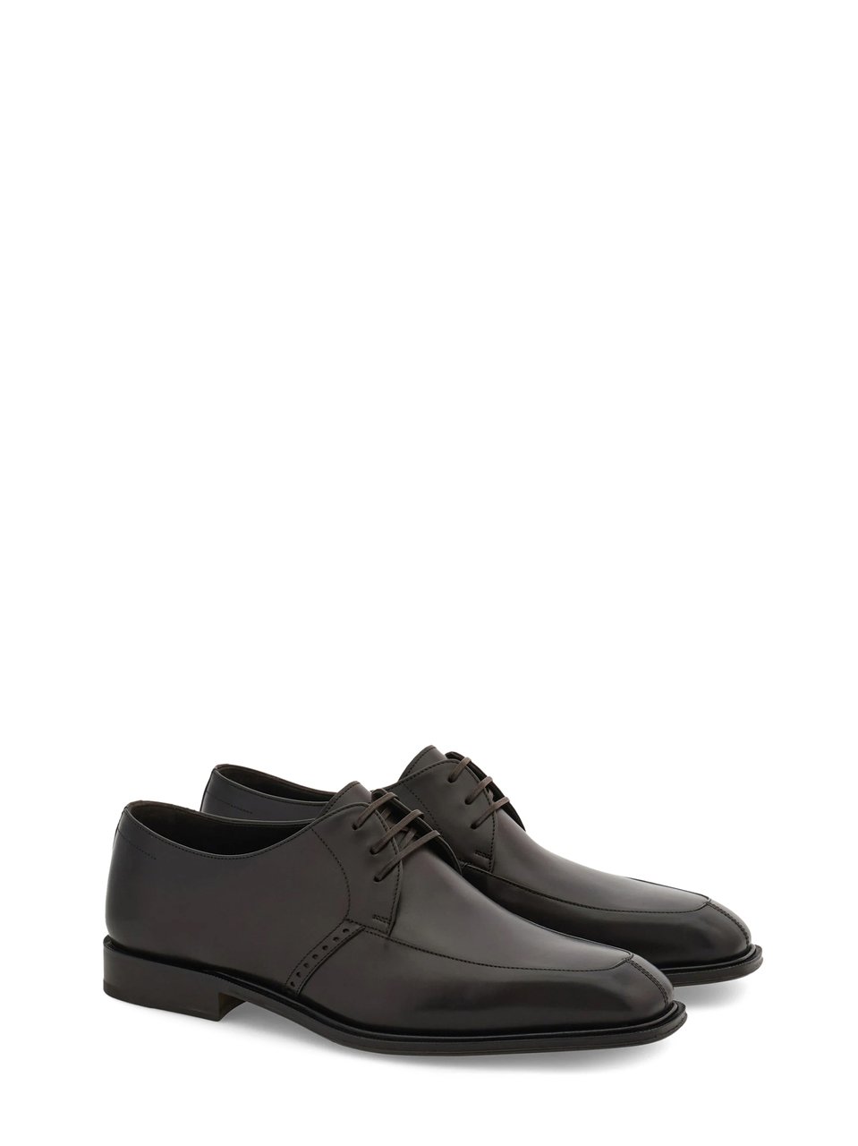 Ferragamo Polished Leather Flat Shoes with Pointed Toe Zwart