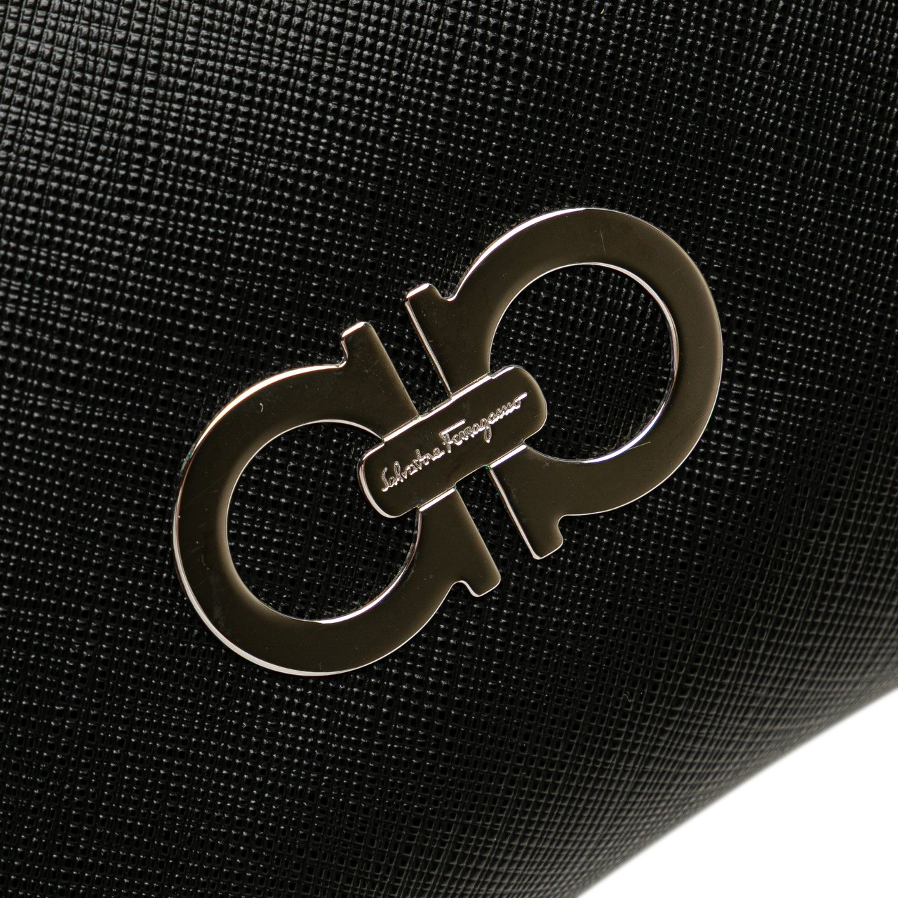 Ferragamo Leather Double Gancini Tote Zwart