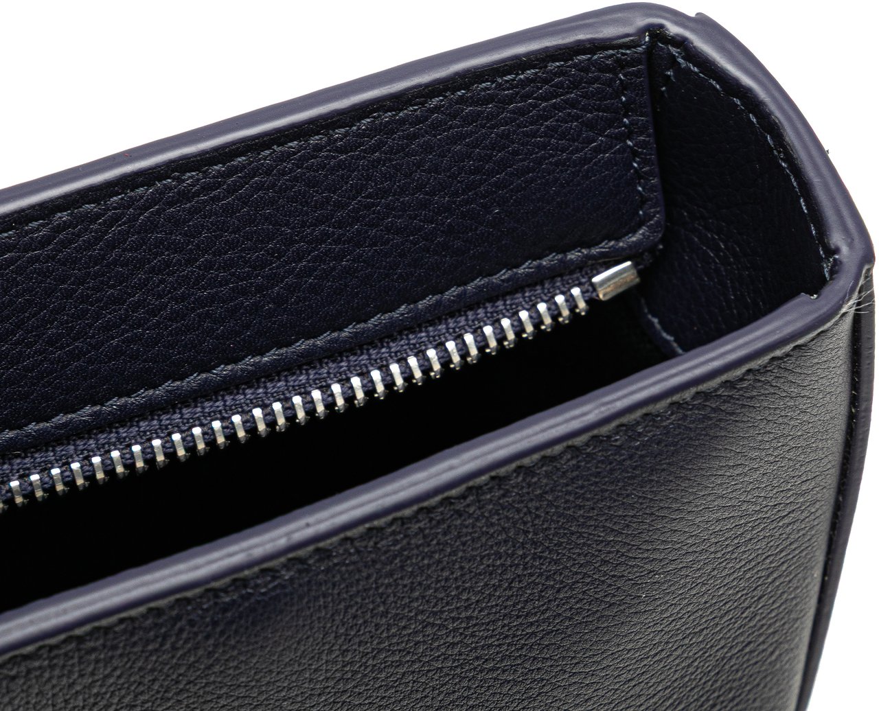 Ferragamo Leather Soft Pouch Blauw