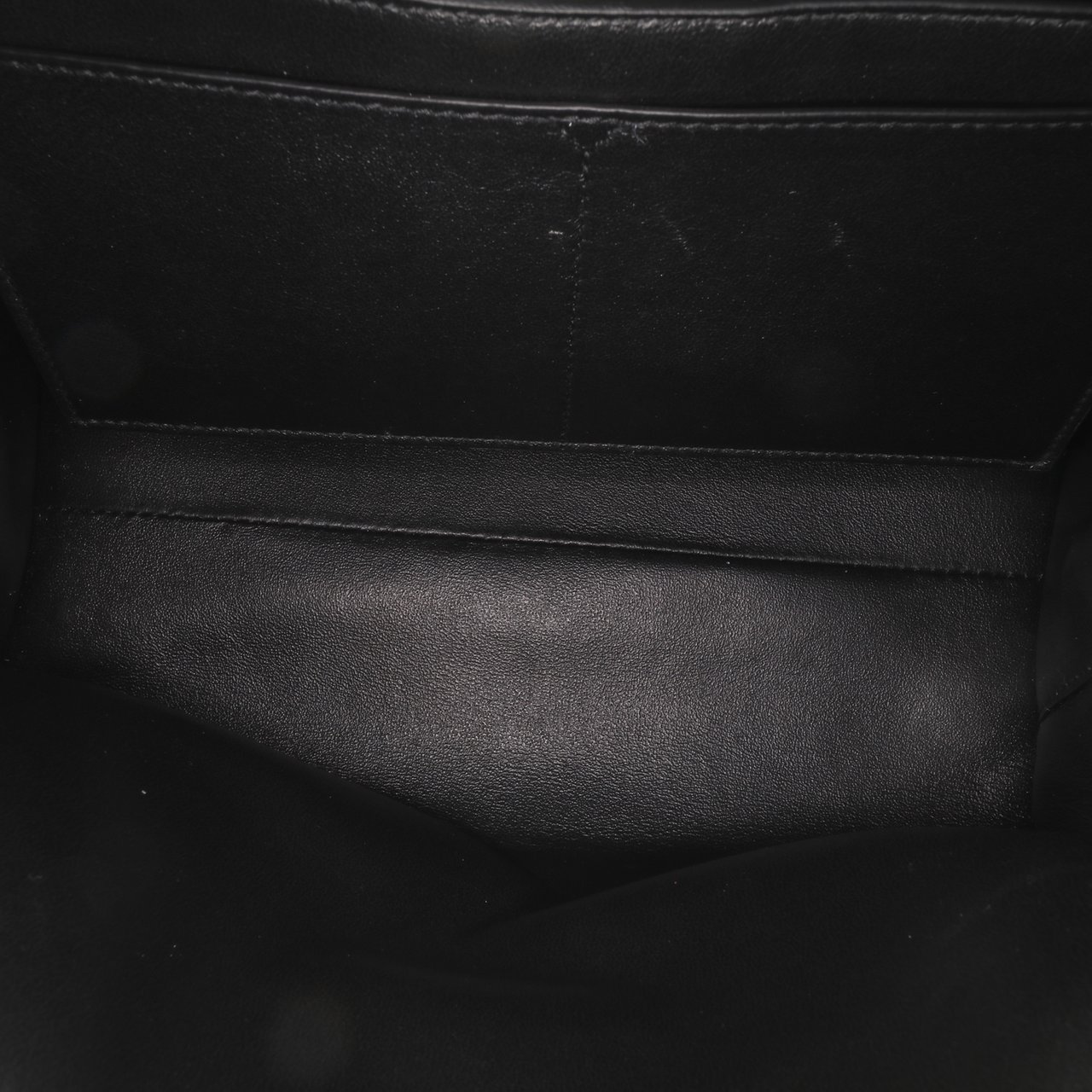 Ferragamo Leather Gancini Trifolio Satchel Zwart