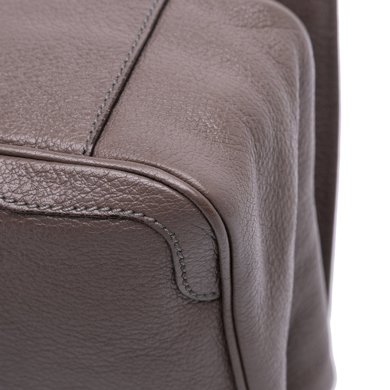 Ferragamo Leather Branca Shoulder Bag Bruin