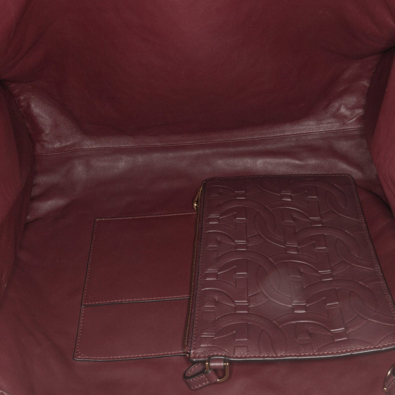 Ferragamo Gancini Embossed Trifolio Tote Bag Rood