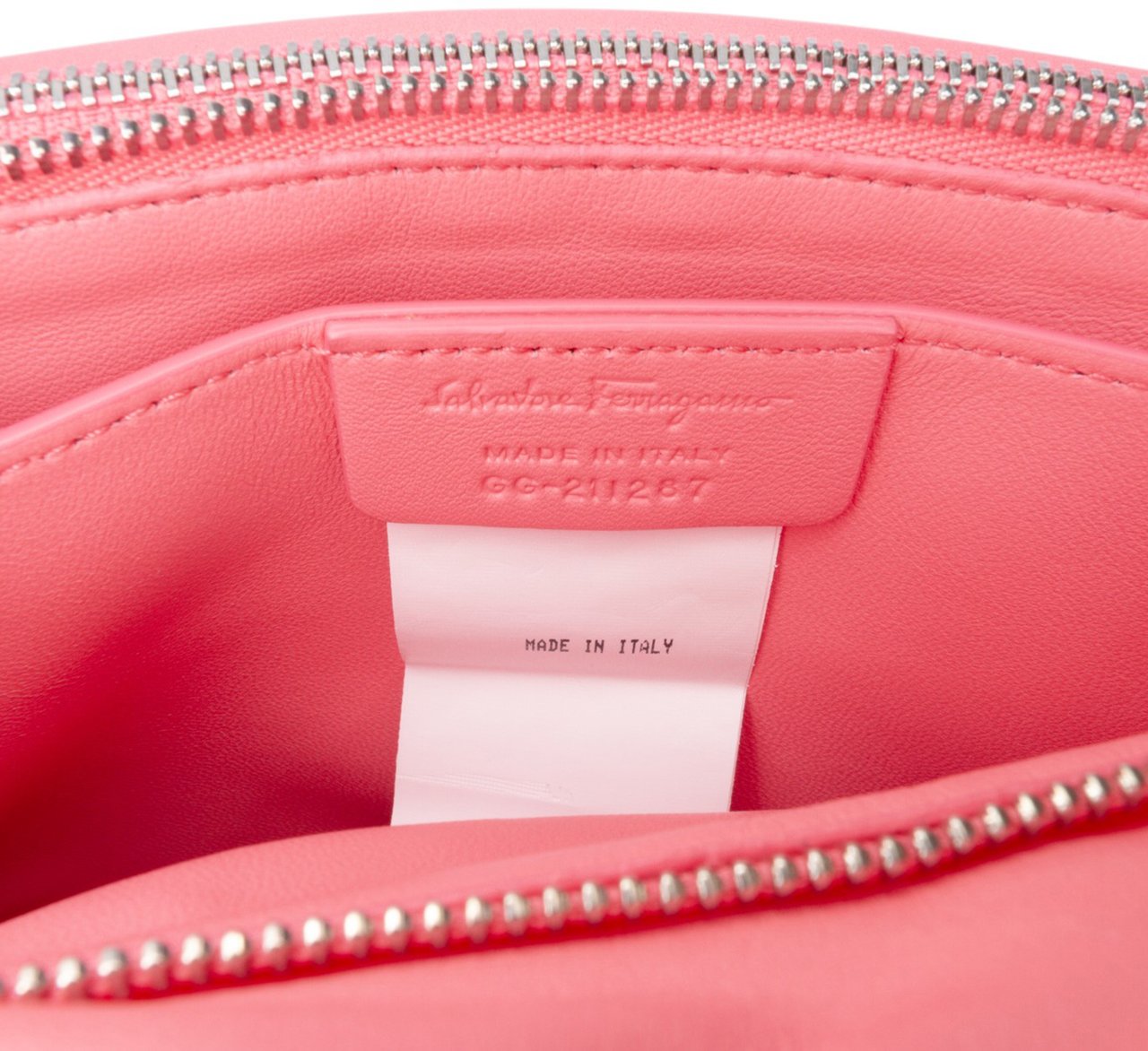 Ferragamo Padded Leather Viva Bow Crossbody Roze