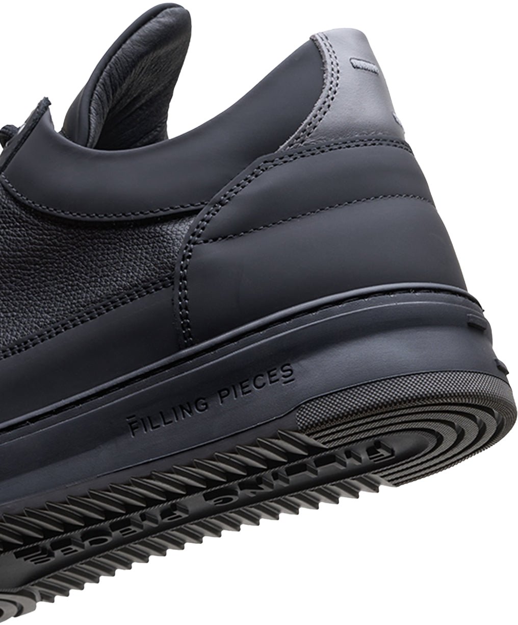 Filling Pieces Low Top Tech Crumbs Black Zwart