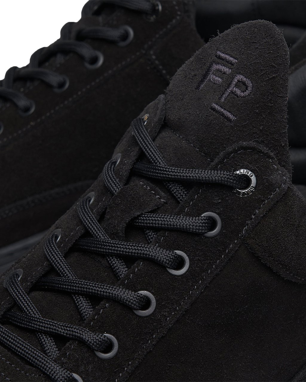 Filling Pieces Low Top Ghost Fuzz All Black Zwart