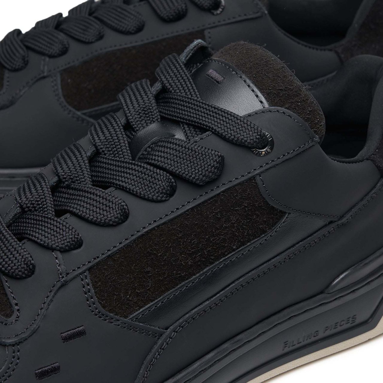 Filling Pieces Cruiser Tech Fuzz All Black Zwart
