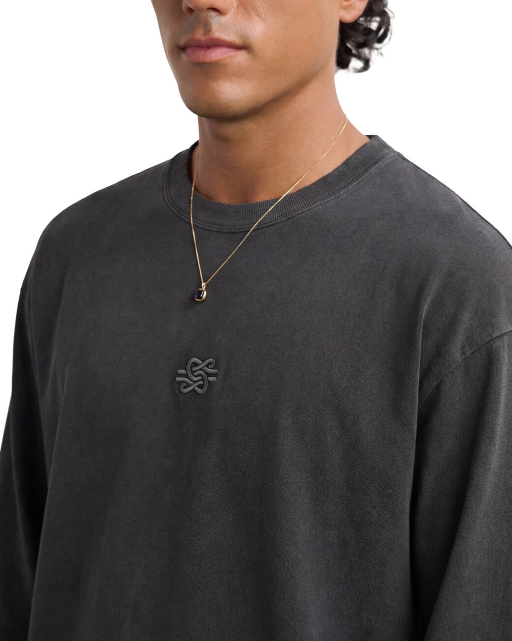 Filling Pieces Longsleeve Boxy Embroidered Vintage Black Zwart