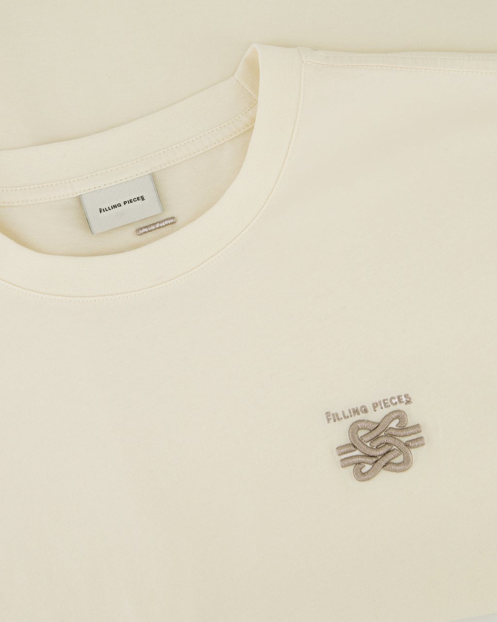 Filling Pieces T-shirt Embroidered Knot Antique White Wit