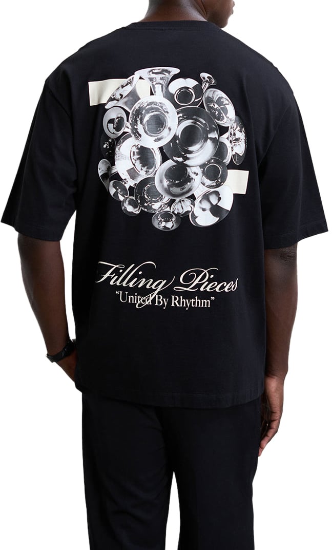 Filling Pieces T-shirt Boxy Bouquet Black Zwart